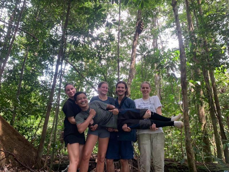Wisma Batu Mandi Bukit Lawang Luaran gambar